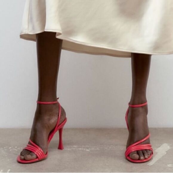 Zara High Heeled Red Strap Faux Leather Sandals Shoes Size 10 - Picture 8 of 11
